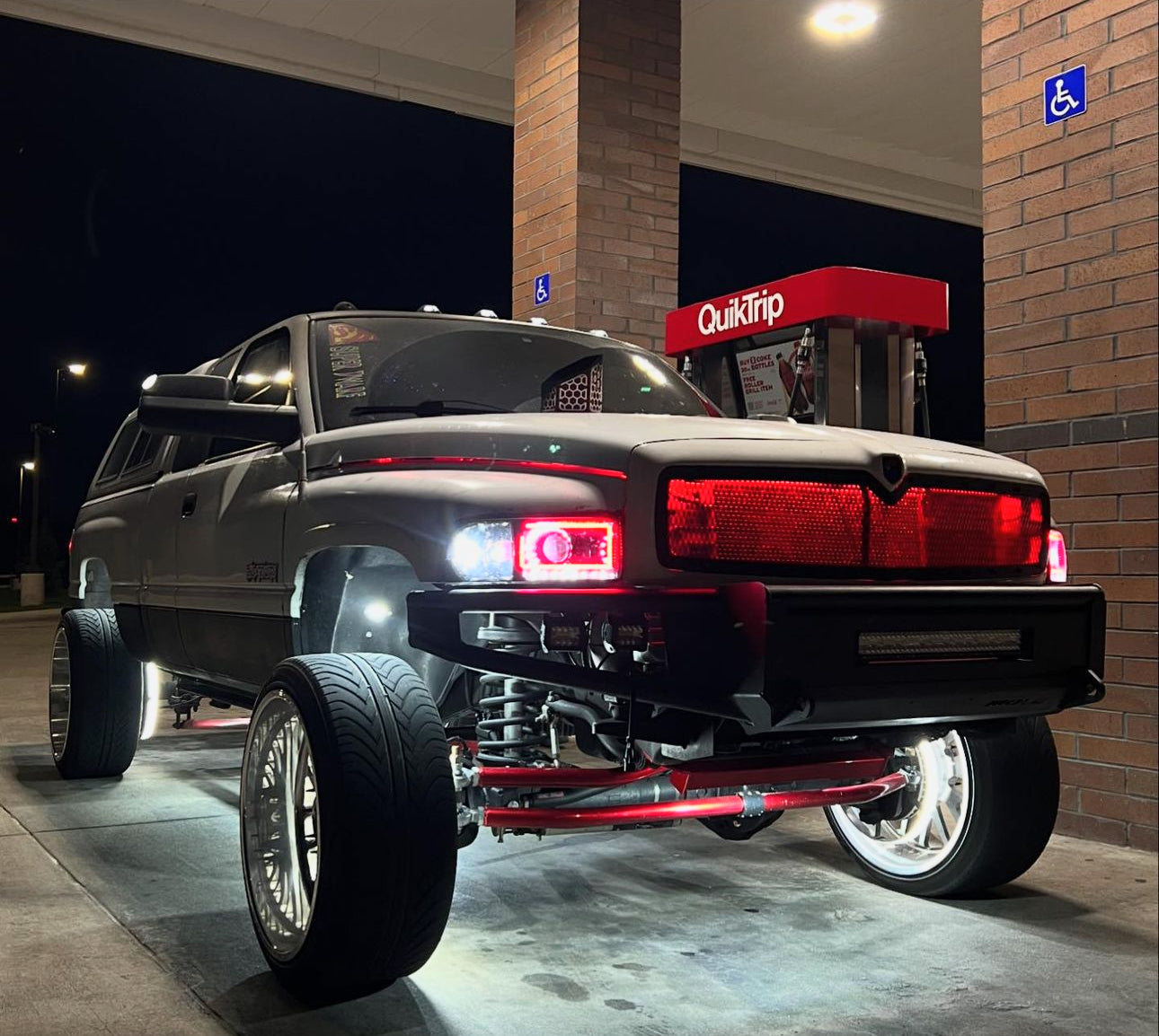 RGB+W GRILLE GLOW KIT